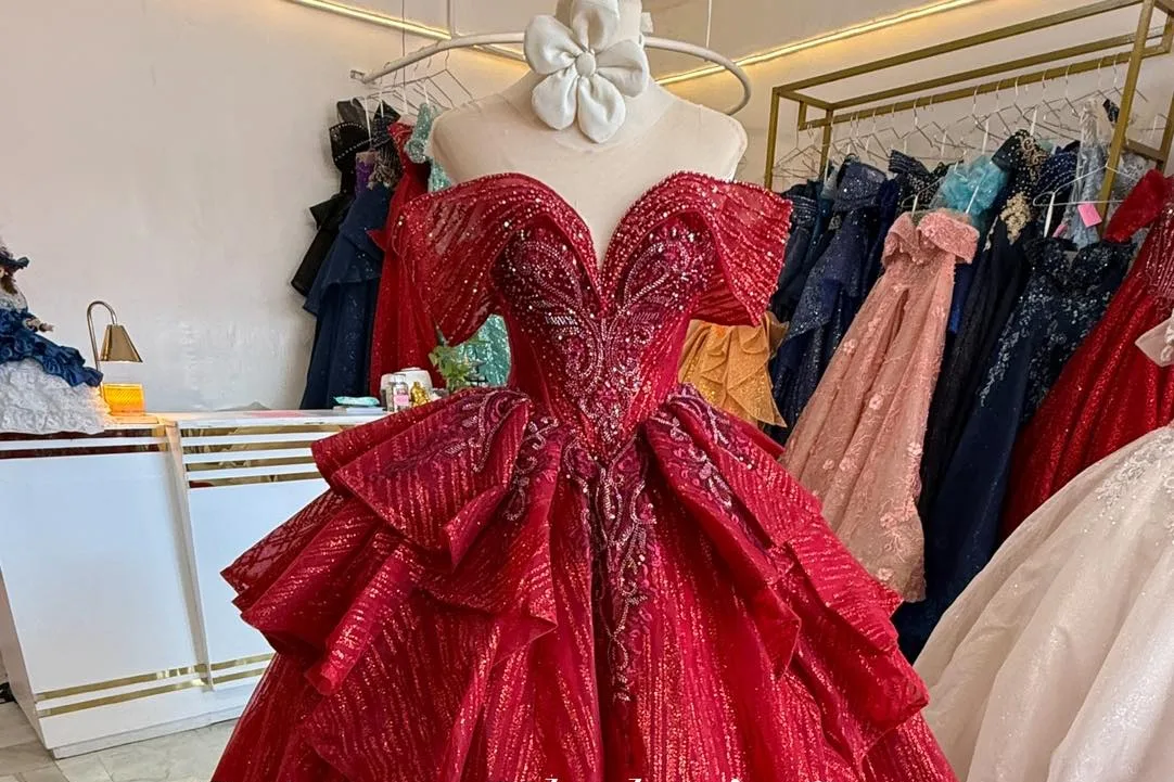Christmas Party Gown Rental in Laguna: What to Wear